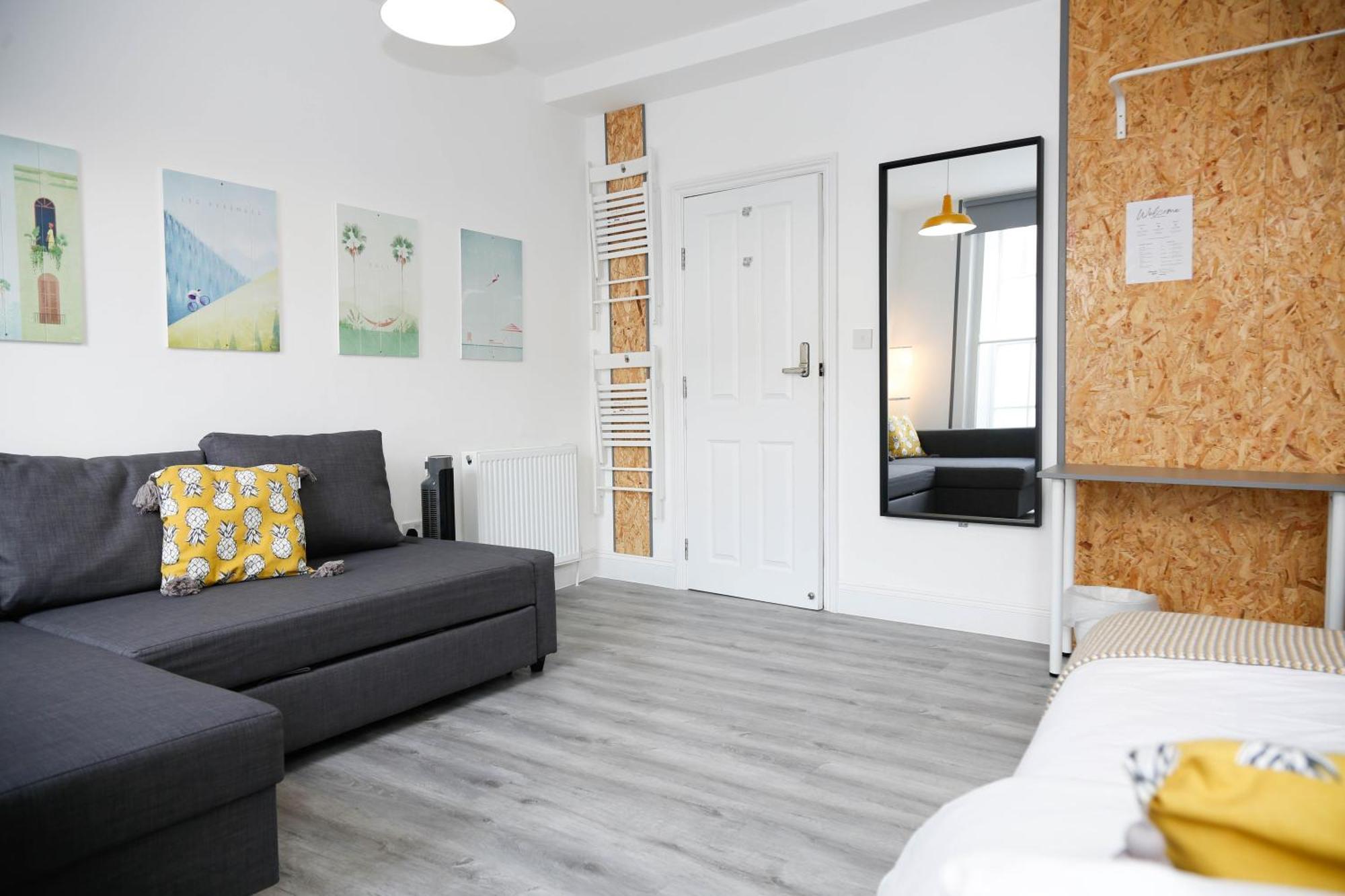 Luxury Rooms In Camden Town Near Shops, Cafes, Bars & Metro With Shared Bathrooms London Bagian luar foto